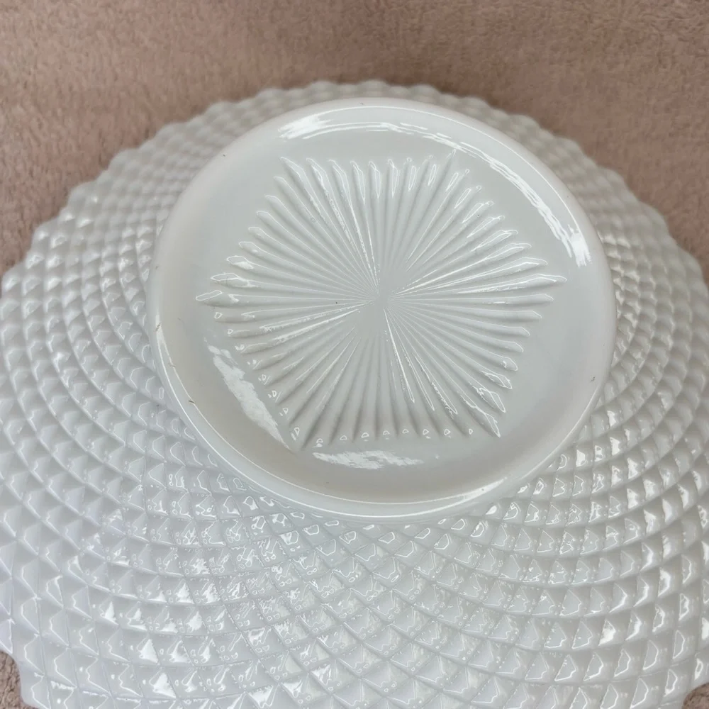 Vintage Milk Glass Large Decorative Bowl White Diamond Cut Pattern Round VTG - Picture 7 of 11